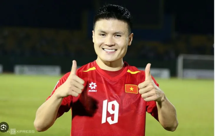 doi-tu-cau-thu-quang-hai-tai-san-bao-nhieu-8